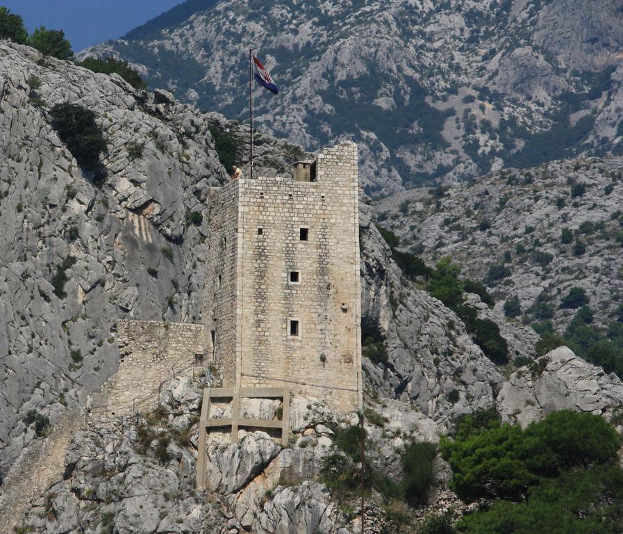 Old Town Apartment Omiš Exteriér fotografie